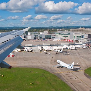 Arriving at London Gatwick Airport
				(Photo by Phillip Capper)