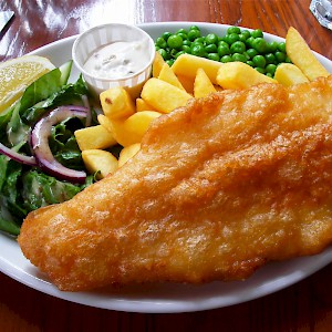 Fish and chips (and peas) (Photo by Yidian Cheow)