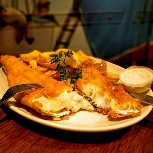 Flaky fish and chips (Photo courtesy of the restaurant)