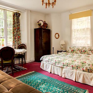 A room at Dawson Place, Juliette's Guest House B&B, London (Photo courtesy of the bed and breakfast)