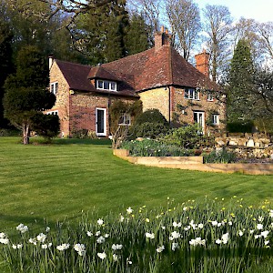 This 500-year-old house down the street from Winston Churchill''s home just outside London's southern ring road is available for swaps summers and long weekends (Photo courtesy of Homeexchange.com)