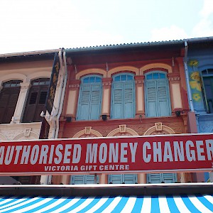 Only use a bank ATM (or official exchange bureau at worst). This place doesn't look very legit to me. (Photo by Anna Hanks)