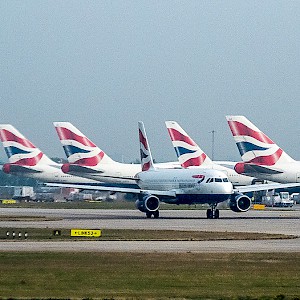 Frequent flier miles on American Airlines count on British Air as well (Photo by Bryan Jones)