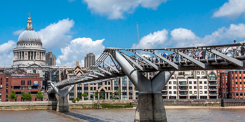 The Millennium Bridge at St Paul's (Photo by Yuan Hsueh)