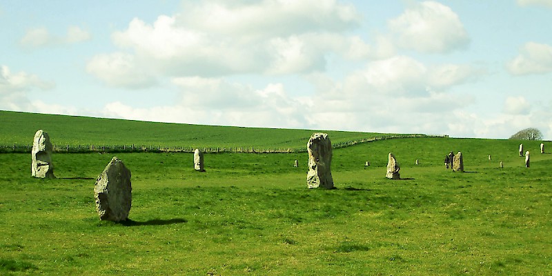 West Kennet Avenue (Photo by grassrootsgroundswell)